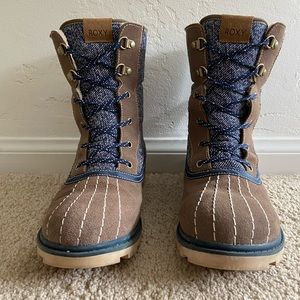 Roxy Nikko Waterproof Suede Boot